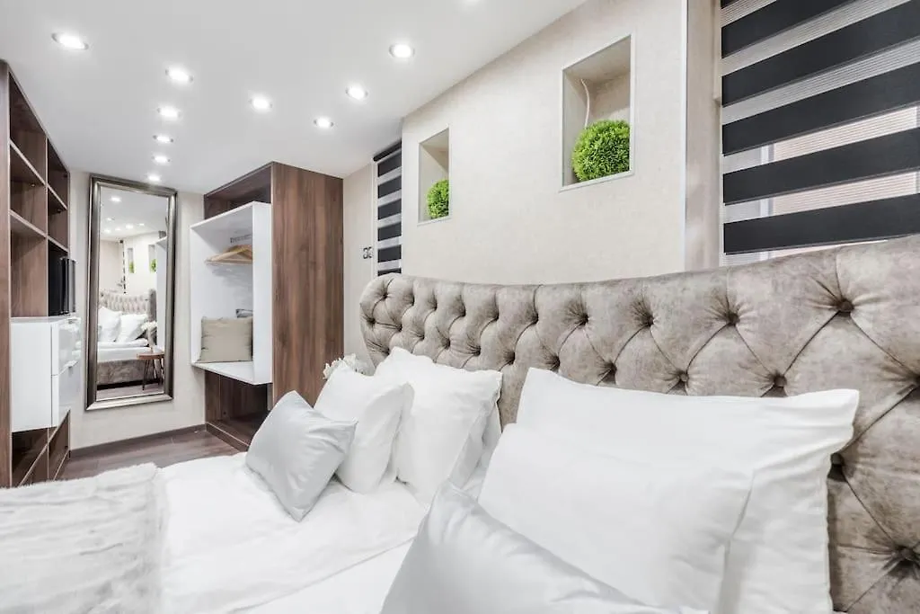 Stylish Two-Bedroom Suite In The Center Budapeszt 0*,  Węgry